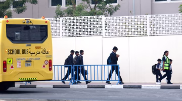 15 إجراءً لتعزيز السلامة المرورية لطلبة المدارس بخطوات سهلة وفعالة
