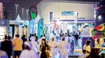 «أدنيك» تحقق شهادة دولية جديدة في الطاقة المتجددة… ماذا يعني ذلك للمستقبل؟