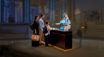 الإمارات تتصدر العالم في توظيف التكنولوجيا والذكاء الاصطناعي في السياحة.. كيف حققت ذلك؟