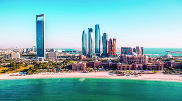 الإمارات تحقق ريادة عالمية في توظيف التكنولوجيا والذكاء الاصطناعي في القطاع السياحي