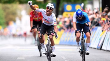 تألق الإمارات للدراجات في طوافي ليدل ورينيوي.. تعرف على التفاصيل