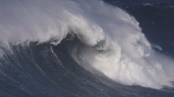 تحذير مهم في حالة طقس الإسكندرية اليوم.. ارتفاع الأمواج وتأثيره على المصيفين