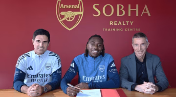 رسمياً.. آرسنال يعلن انضمام إيزي إلى صفوف الفريق