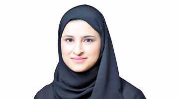 سارة الأميري تؤكد دعمها لتطلعات الطلبة ورعايتها لطموحاتهم