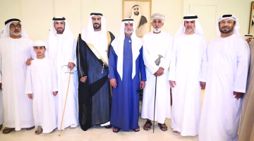 نهيان بن مبارك يشارك أفراح الظاهري والعرياني في العين ويعزز الروابط الاجتماعية