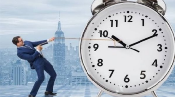 تجنب التأخير.. نصائح أساسية للمواطنين قبل تغيير الساعة في البنوك والبريد