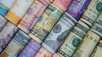 أسعار العملات مقابل الجنيه المصري السبت 13 ديسمبر 2025